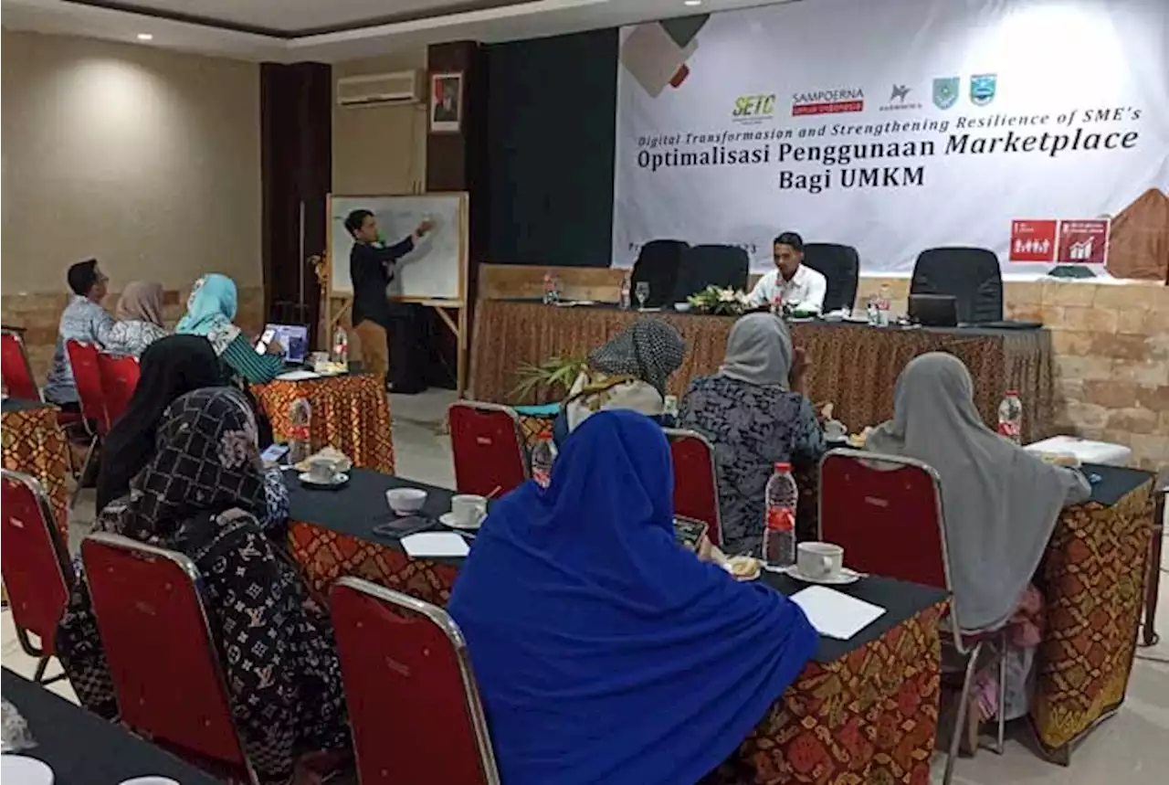 Komunitas Averroes Latih Marketplace Pelaku UMKM Probolinggo