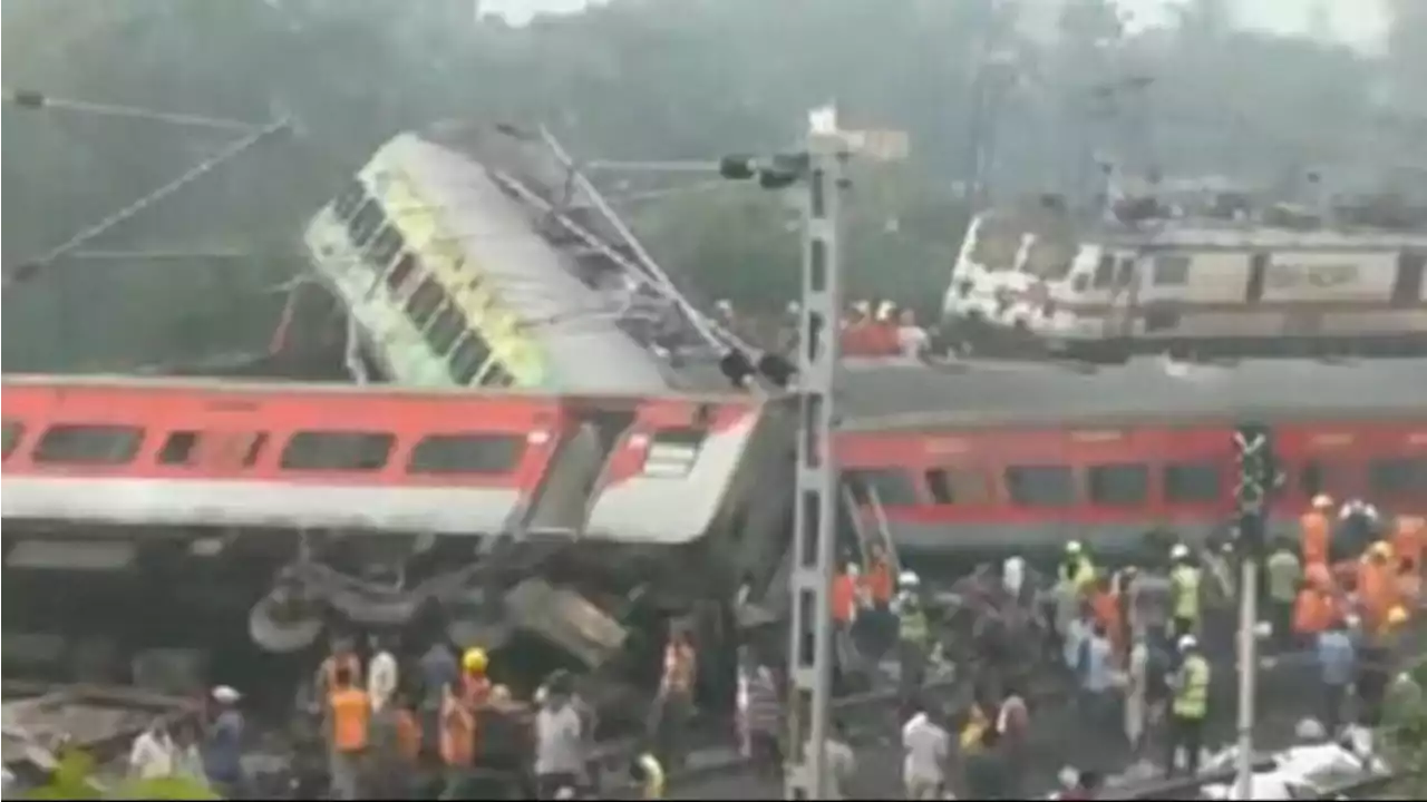 233 Orang Tewas Akibat 3 Kereta Api Tabrakan di India, Pemerintah Tetapkan Hari Berkabung