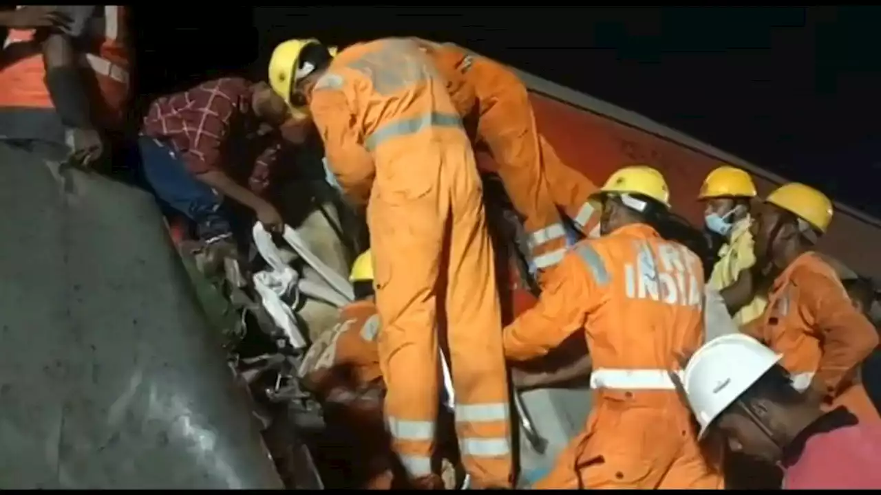 Over 200 dead, 850 hurt in India horror rail crash ​