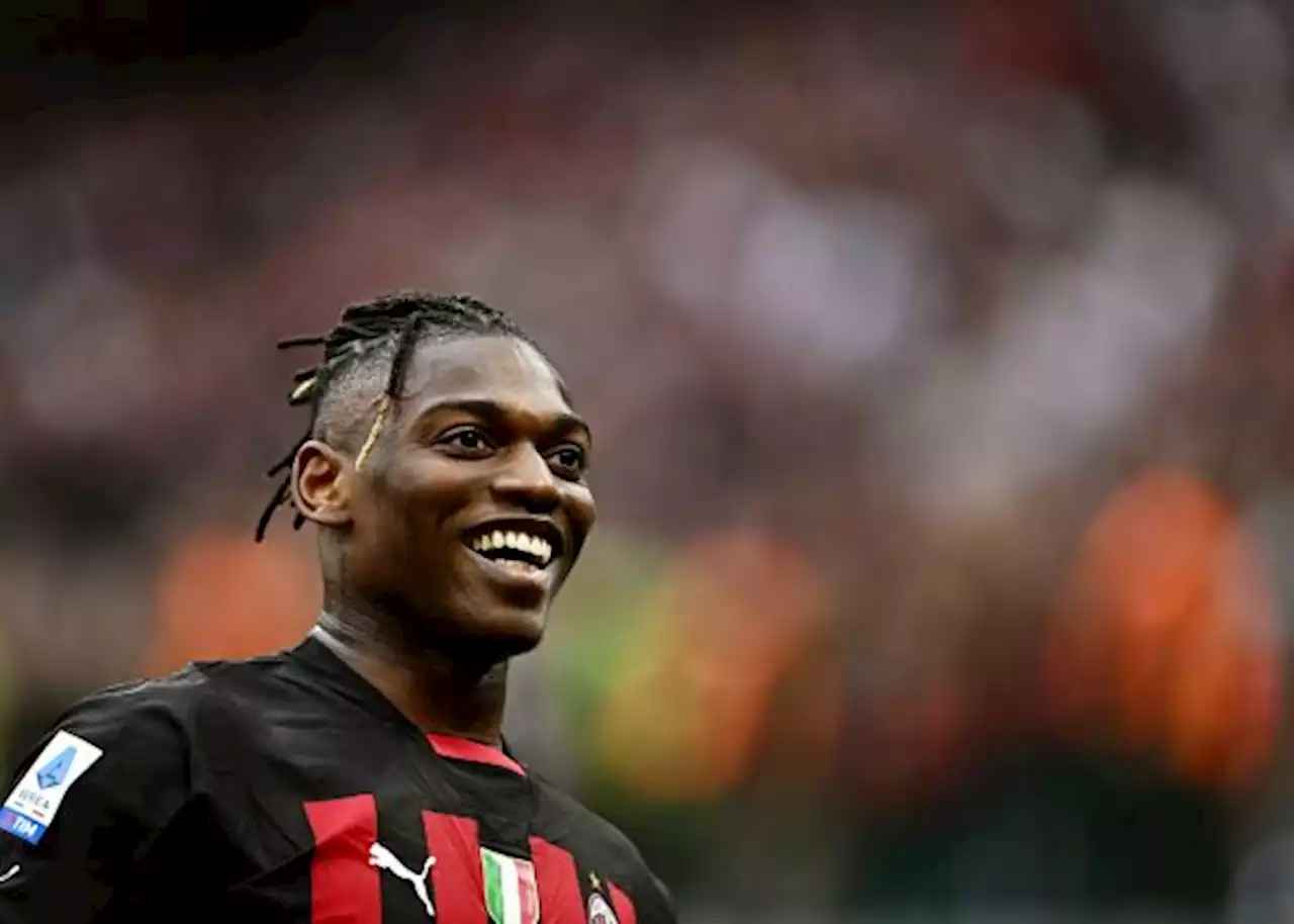 AC Milan Pertahankan Rafael Leao Sampai 2028