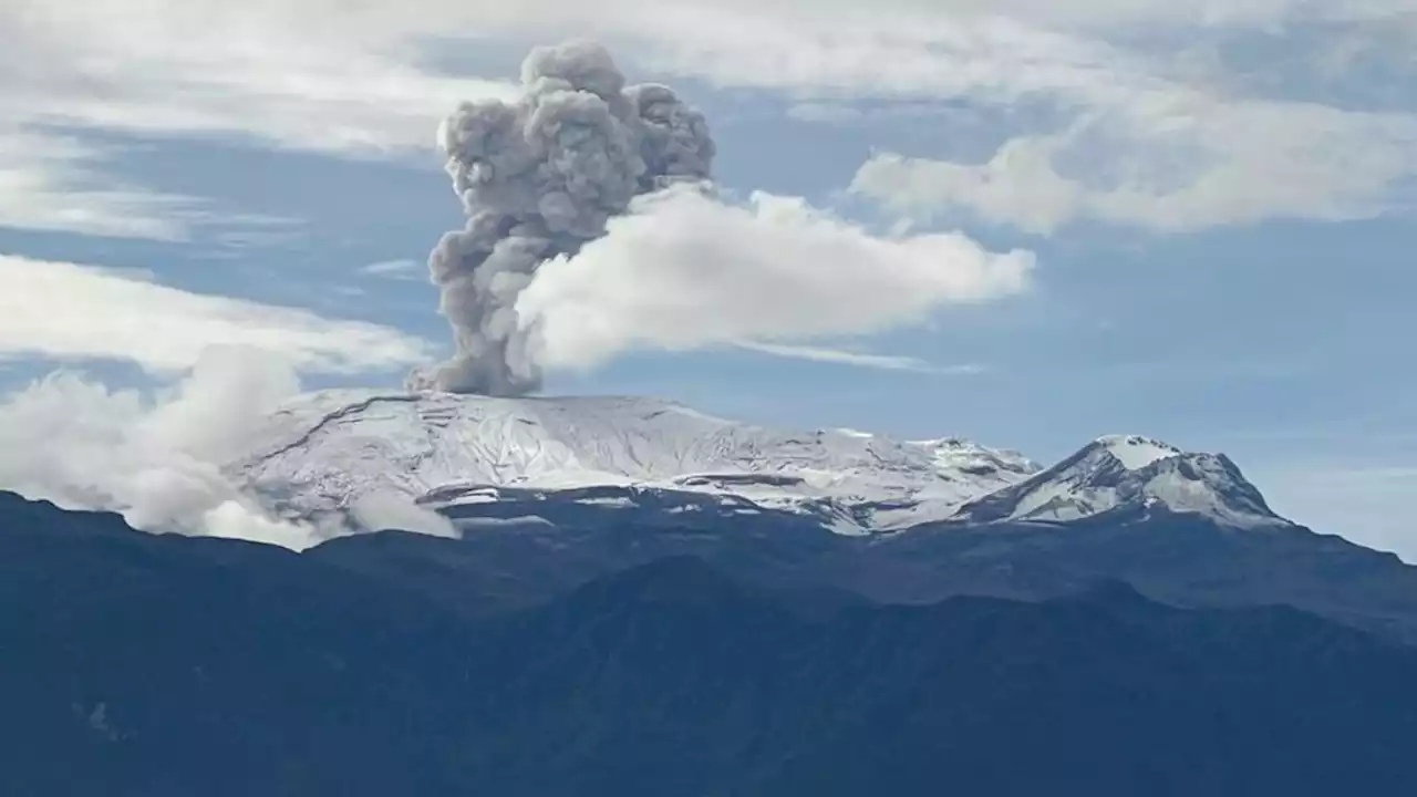 VIDEO. La amenaza de erupción del volcán Nevado del Ruiz sigue latente