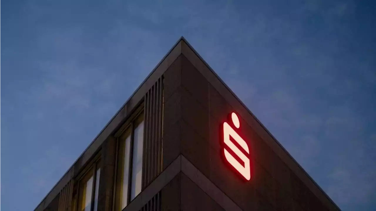 Sparkasse plant Schließungen: „Werden Konzept umsetzen“