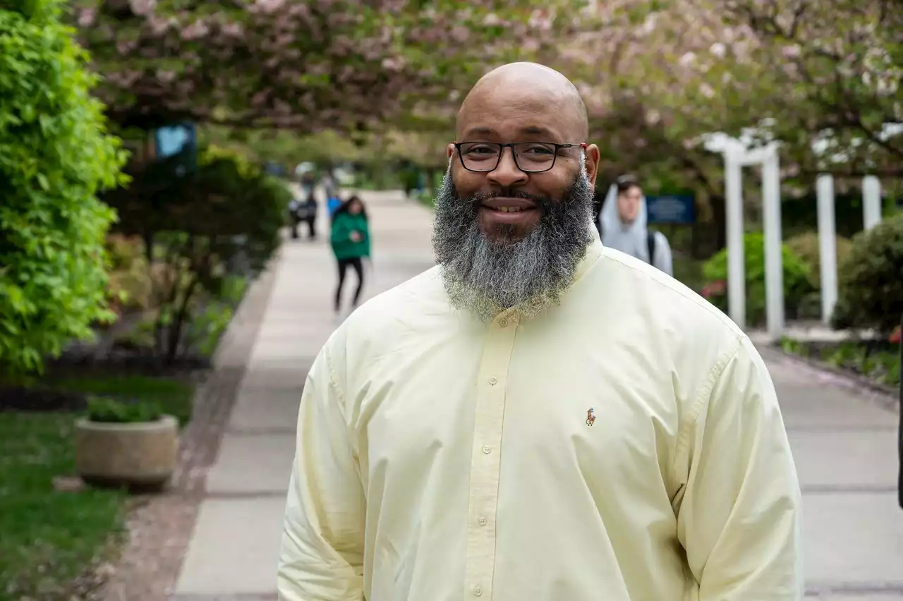 Retired Super Bowl champ just got a Ph.D. His new career will focus on helping teens.