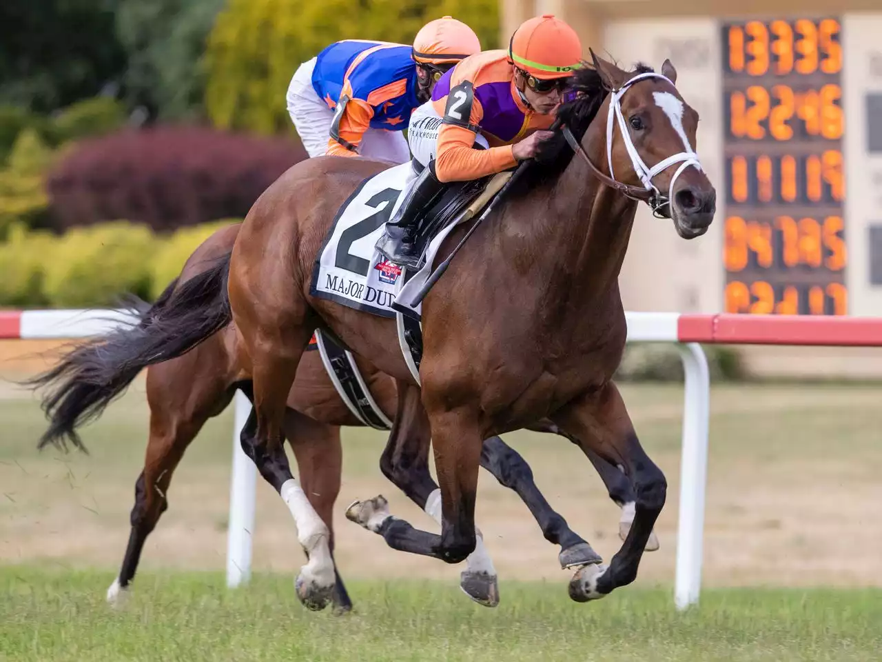 Heavy favorite Major Dude posts hard-earned victory in Penn Mjle at Penn National Race Course