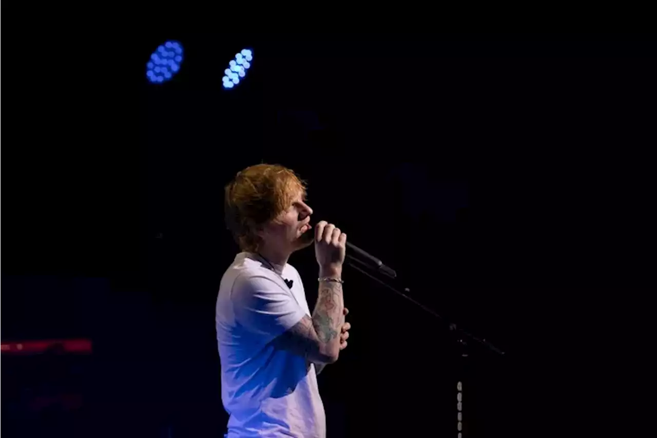 Review: Ed Sheeran enthralls at the Met Philly in an intimate ‘sad, happy’ show, on the first of his two-night Philly stop