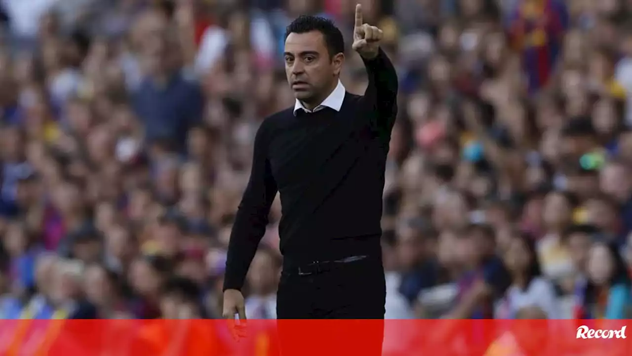 Xavi: «Gostaria muito que Messi voltasse, depende um pouco dele»