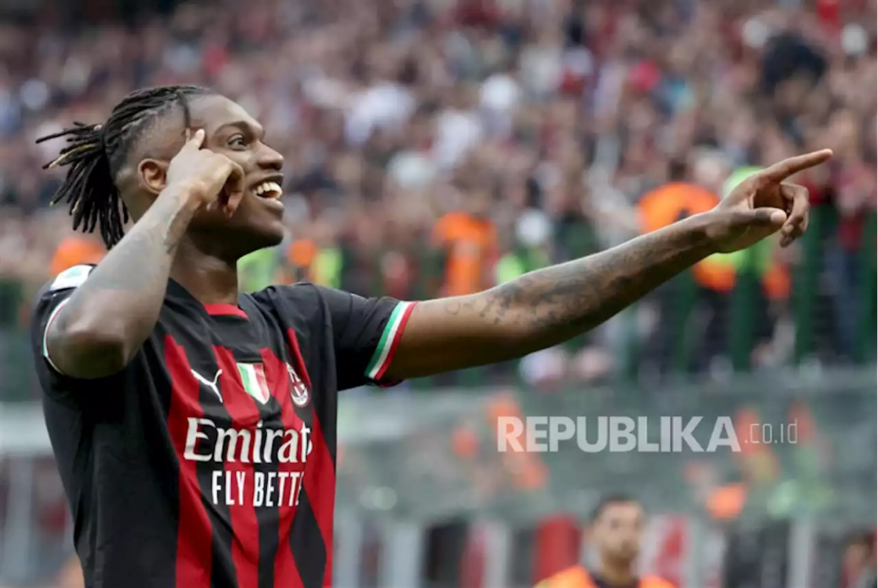 AC Milan Resmi Perpanjang Kontrak Rafael Leao Sampai 2028 |Republika Online