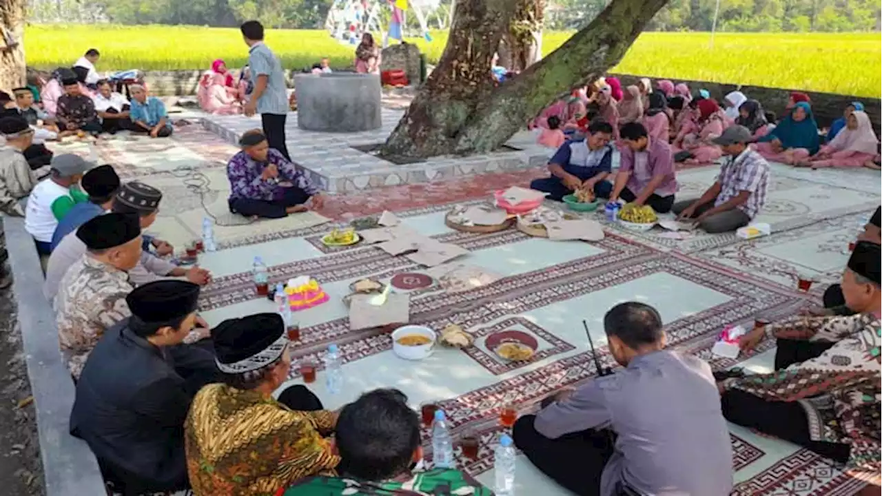 Warga 2 RT di Sragen Gelar Sarapan Geden di Pertilasan Joko Tingkir