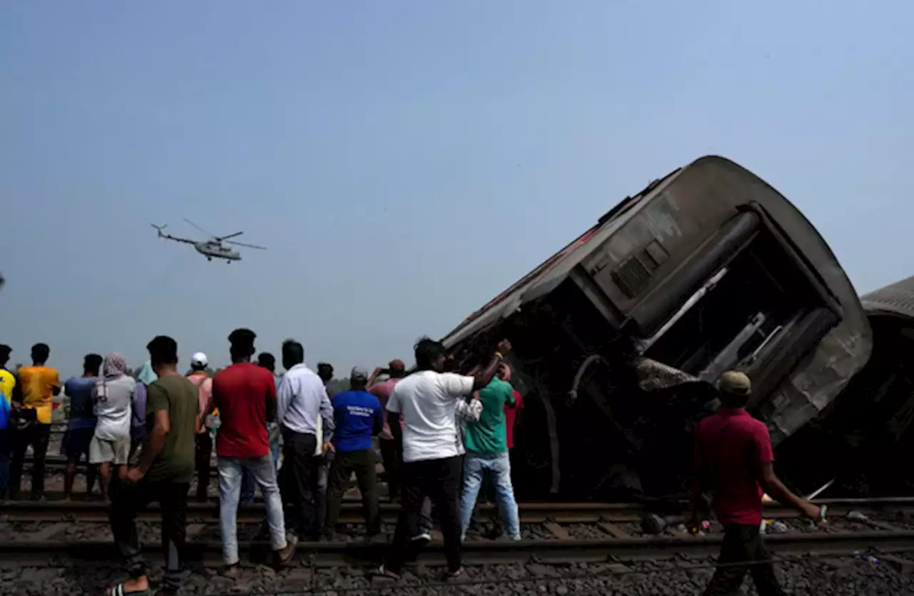 More than 280 dead and hundreds injured in India triple train crash