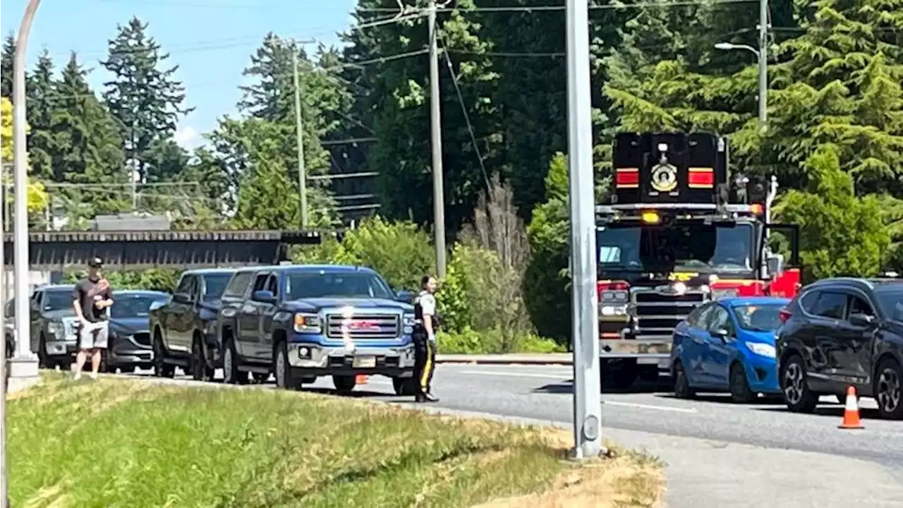 Fatal six-vehicle crash closes Trans-Canada Highway in Nanaimo