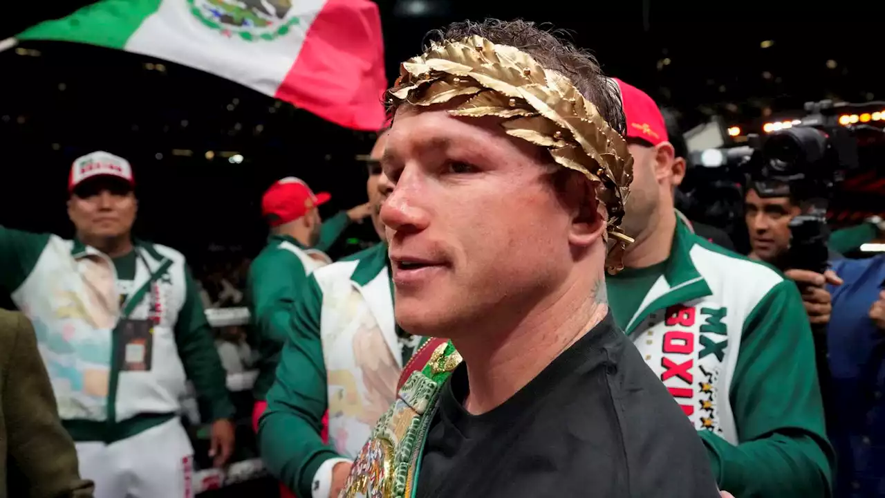 Report: Canelo Alvarez offered $50M for super middleweight title bout with David Benavidez