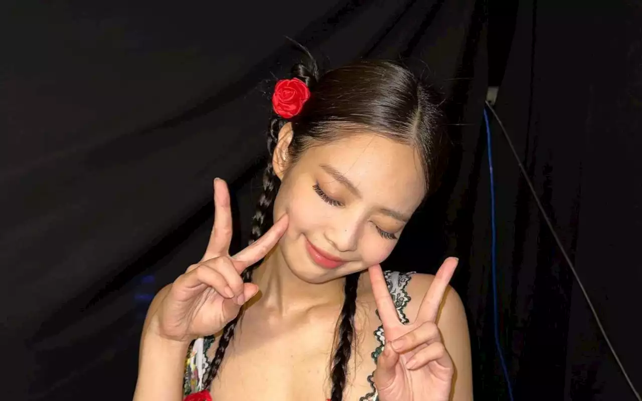 Foto Pra-Debut Jennie BLACKPINK Jadi Bahasan Netizen, Visual Disorot Habis-habisan