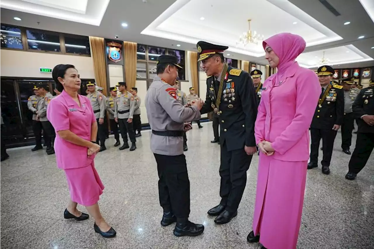 22 pati Polri terima Bintang Bhayangkara Pratama