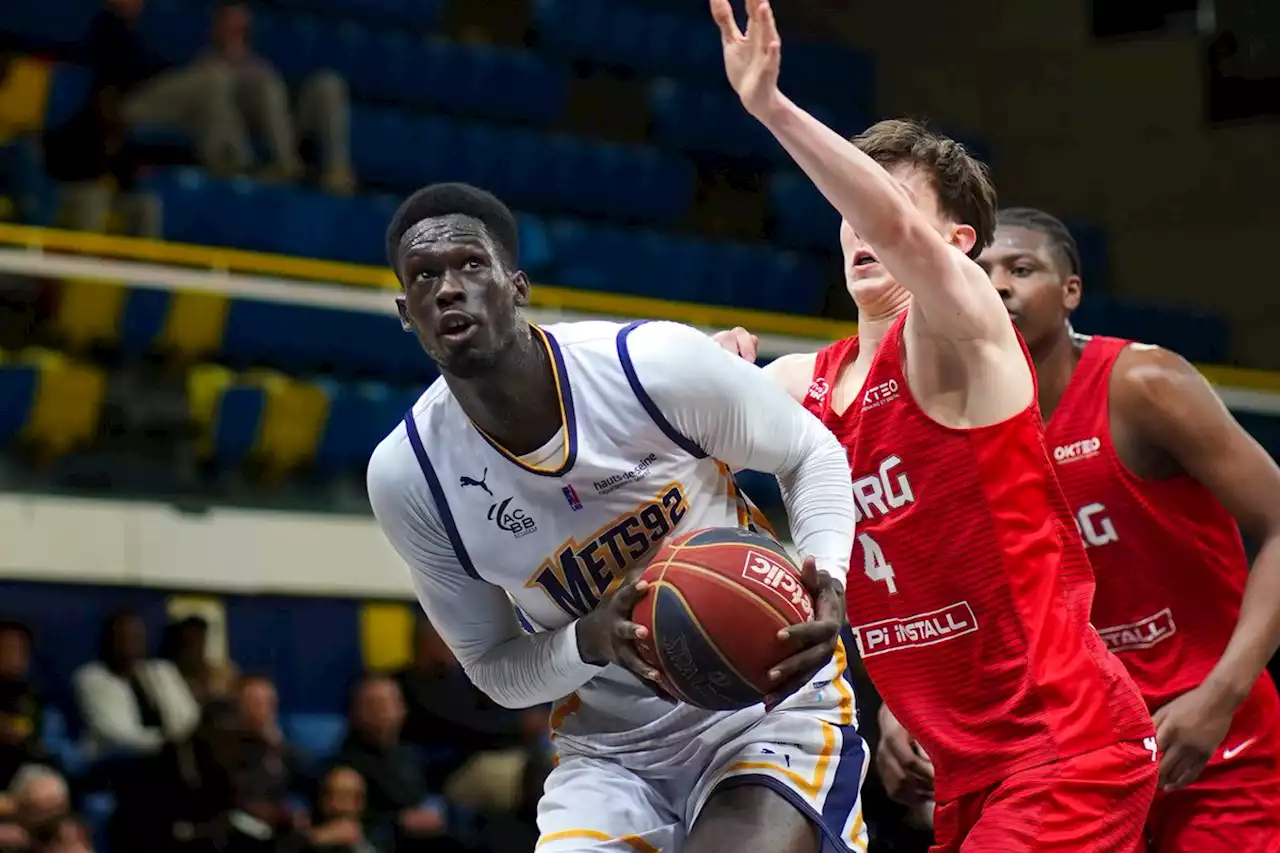 Idrissa Ba première recrue de l’Élan béarnais - BeBasket