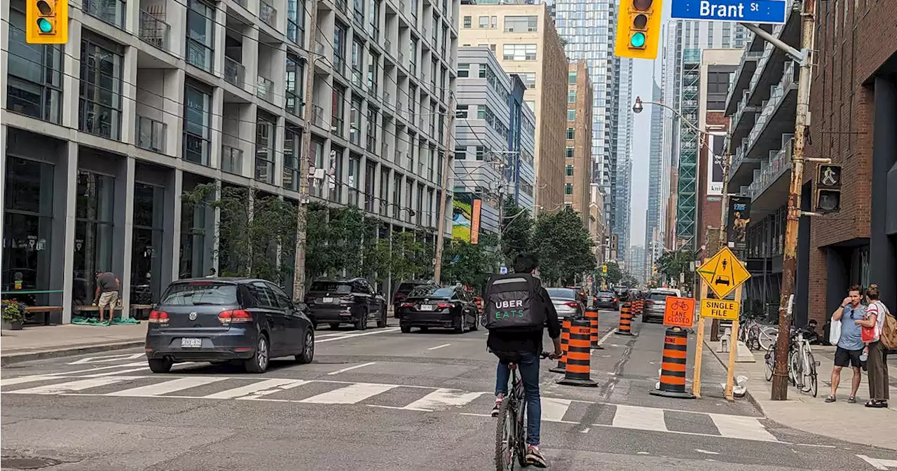 Someone documents 'hellscape' commute on one of Toronto's most dangerous streets