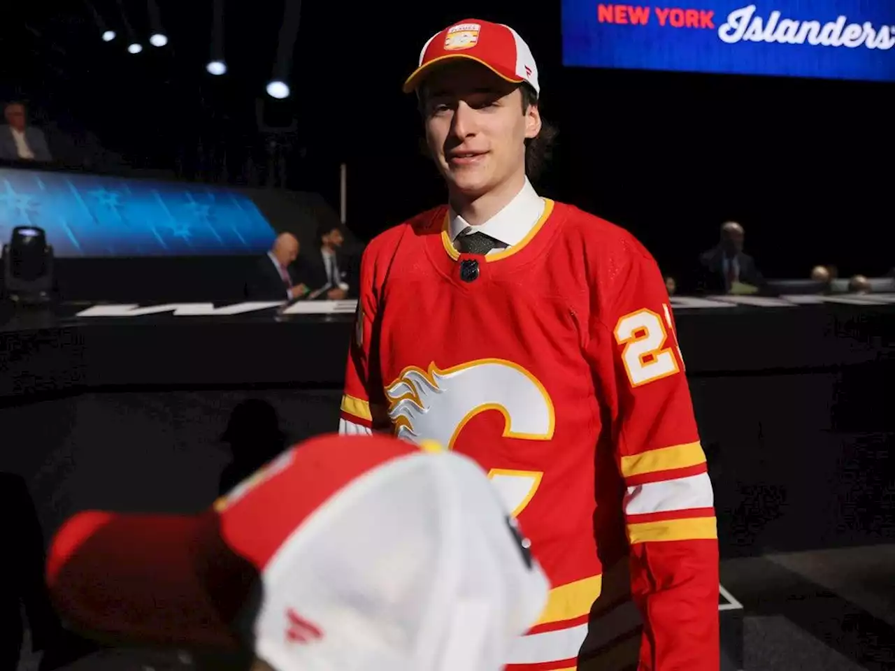 Second-round pick Morin joins familiar faces with Flames