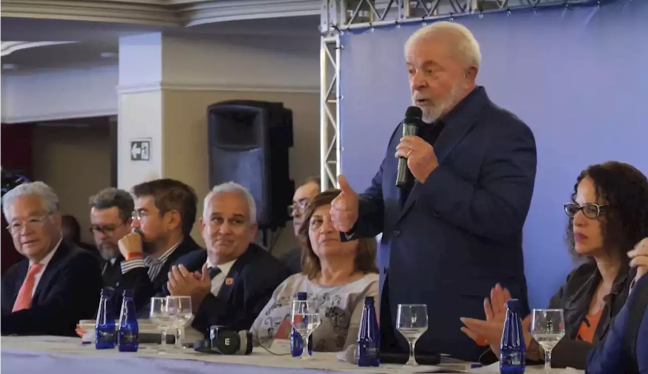 'Entre amigos não fazemos críticas públicas', diz Lula na abertura do Foro de São Paulo