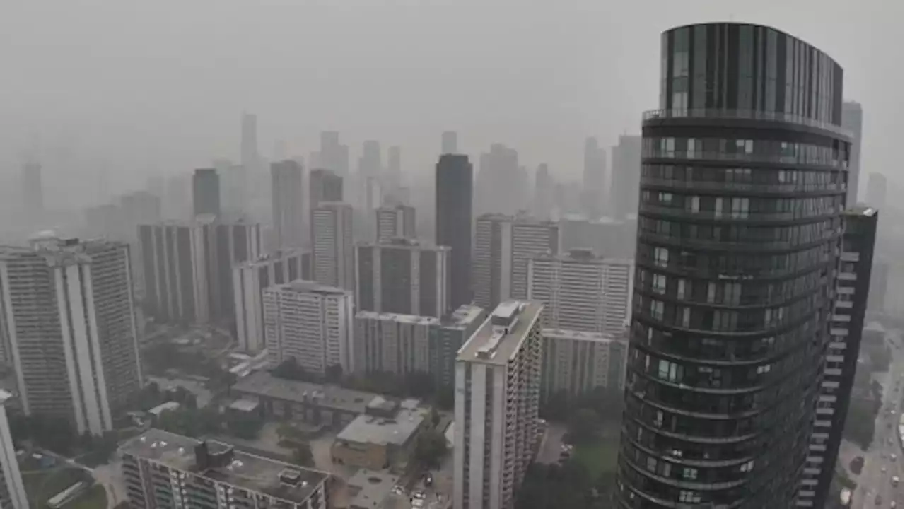 Smoky skies expected to blanket Toronto Friday, possibly into long weekend | CBC News