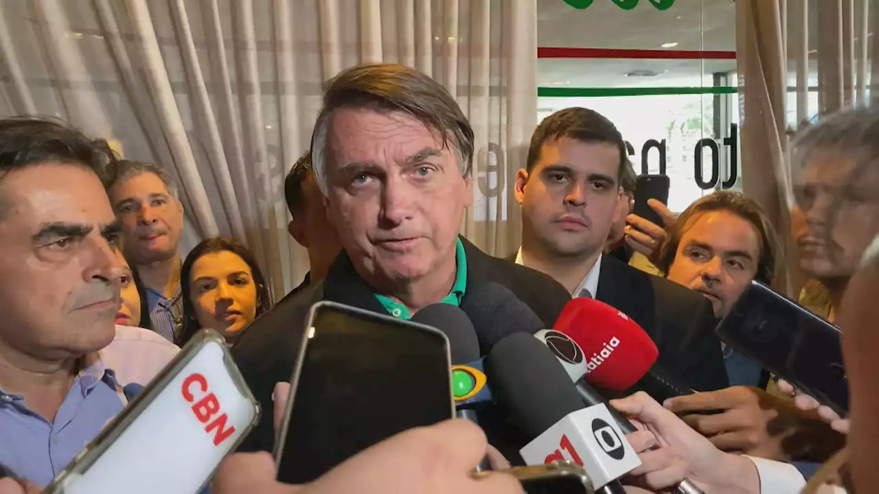 “Hoje levei uma facada nas costas”, diz Bolsonaro após ficar inelegível pelo TSE