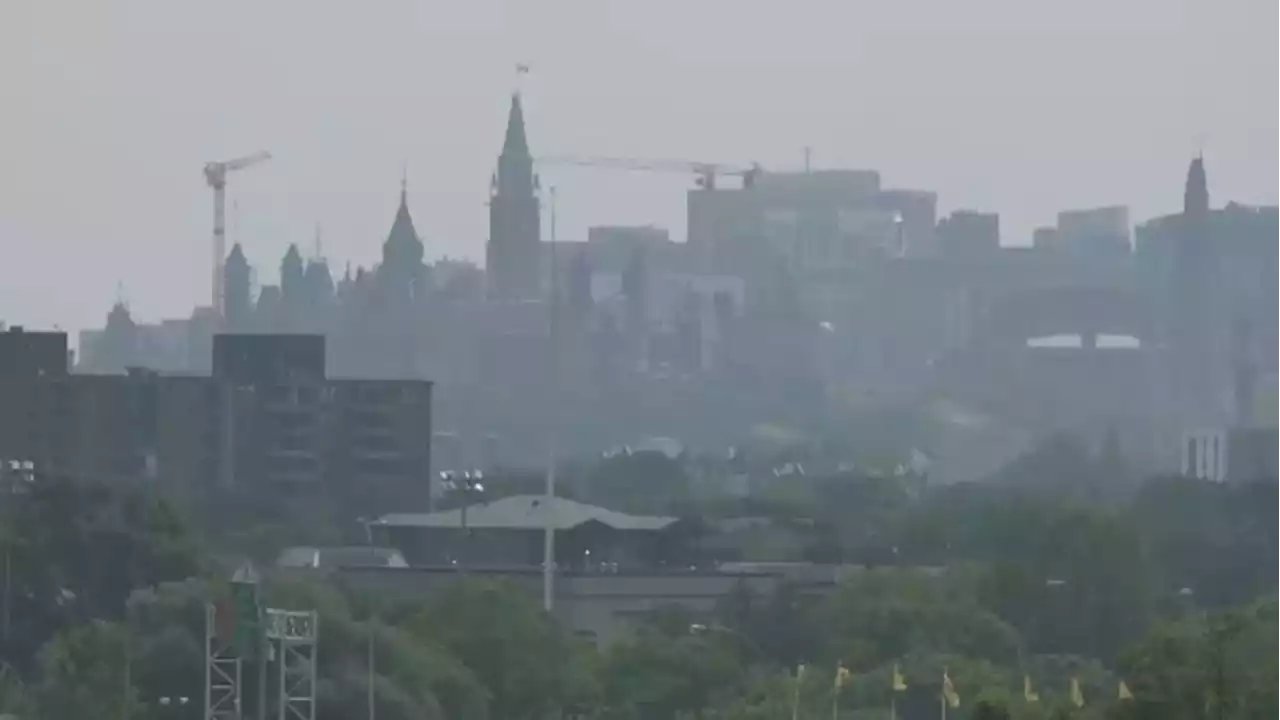 Smoky, hazy air remains in Ottawa just ahead of Canada Day