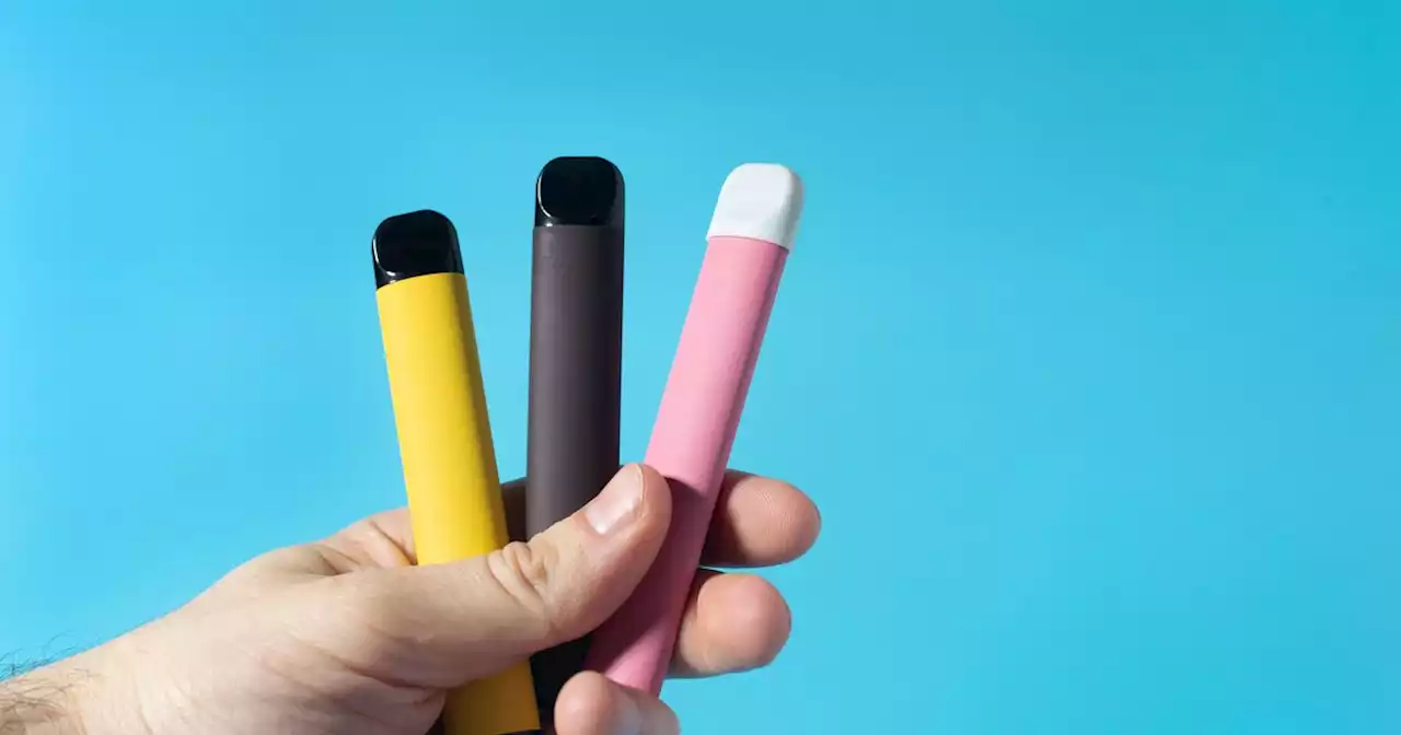 Ban on single use vapes in Scotland moves closer as report calls for action