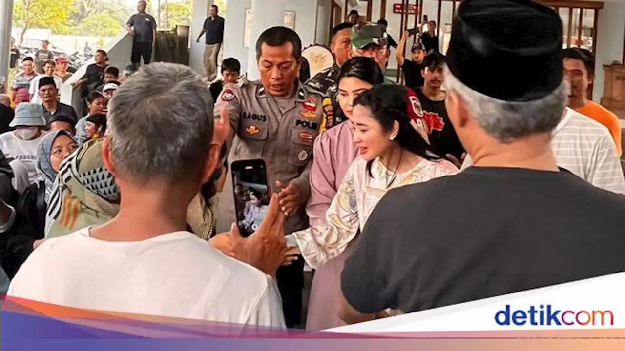 Dugaan Unsur Politik di Polemik Sapi Kurban Dewi Perssik Vs Ketua RT