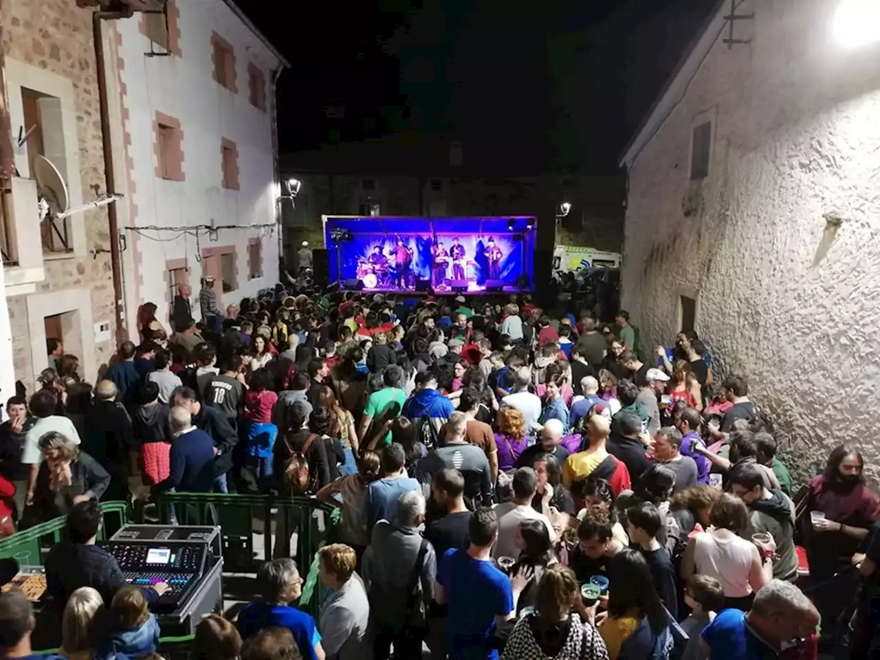 El encanto del pequeño festival en la España vacía