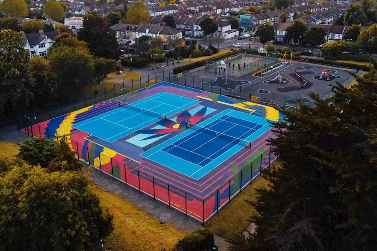 Federer y Mercedes presentan una pista de tenis pública en Londres