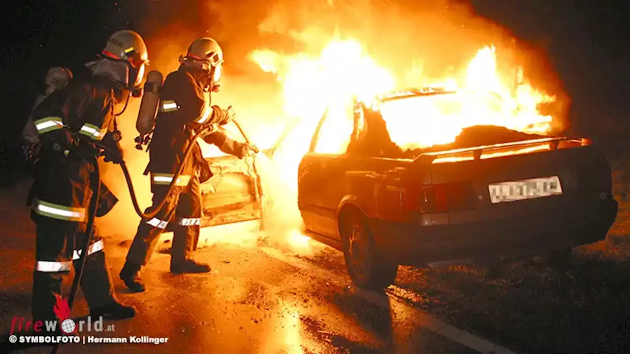 Bayern: Brand zweier Fahrzeuge bei Autowerkstatt in Creußen legt Brandstiftung nahe