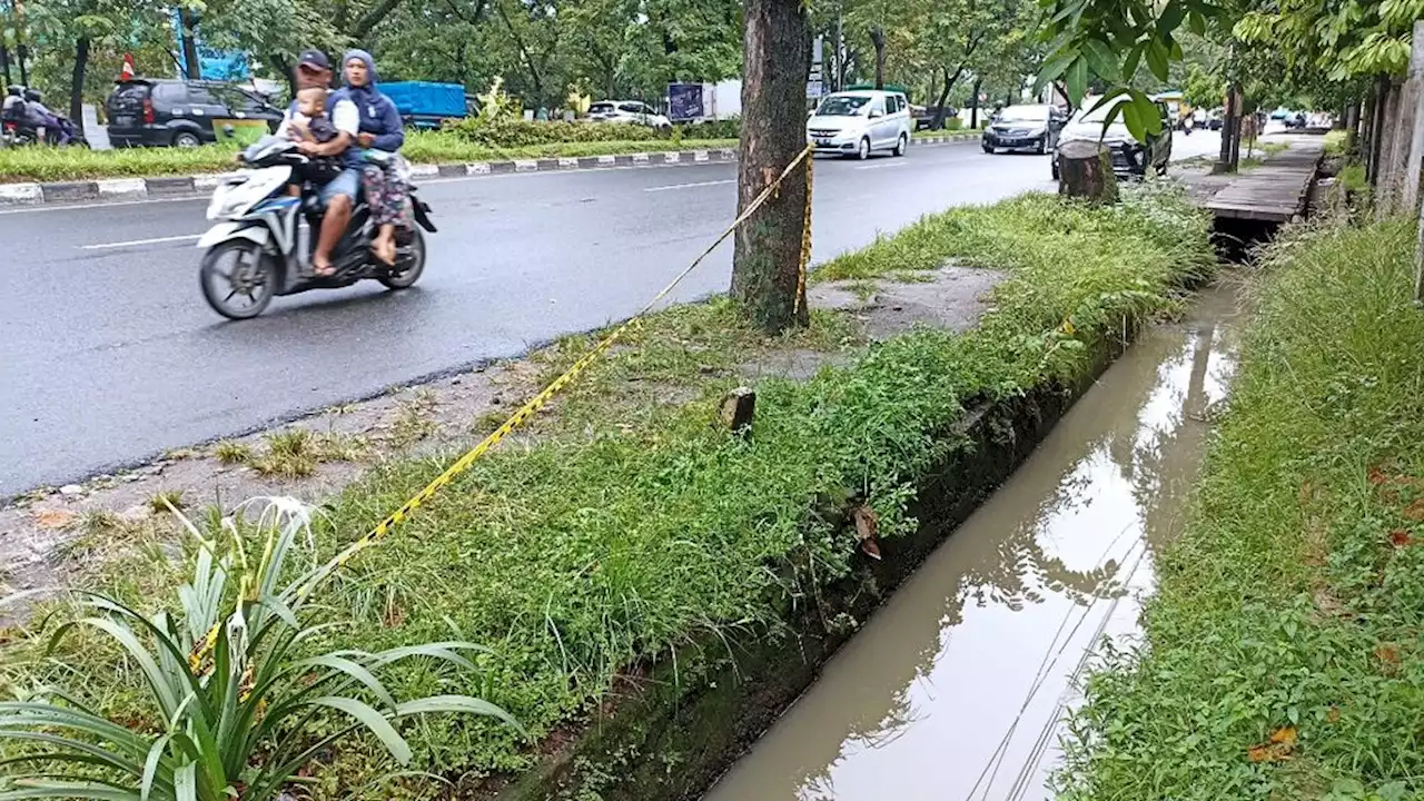 Dua Warga Medan Ditemukan Tewas di Parit Dekat Mobil Ringsek Kecelakaan