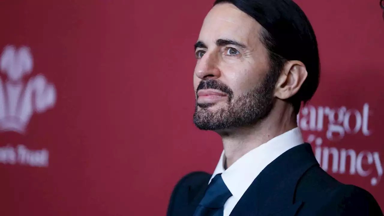 Marc Jacobs e il futuro delle pubbliche relazioni: come ChatGPT ha rubato la scena a New York