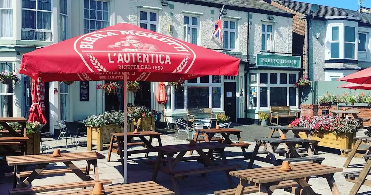 Seaside pub named one of the best in the UK and given national award