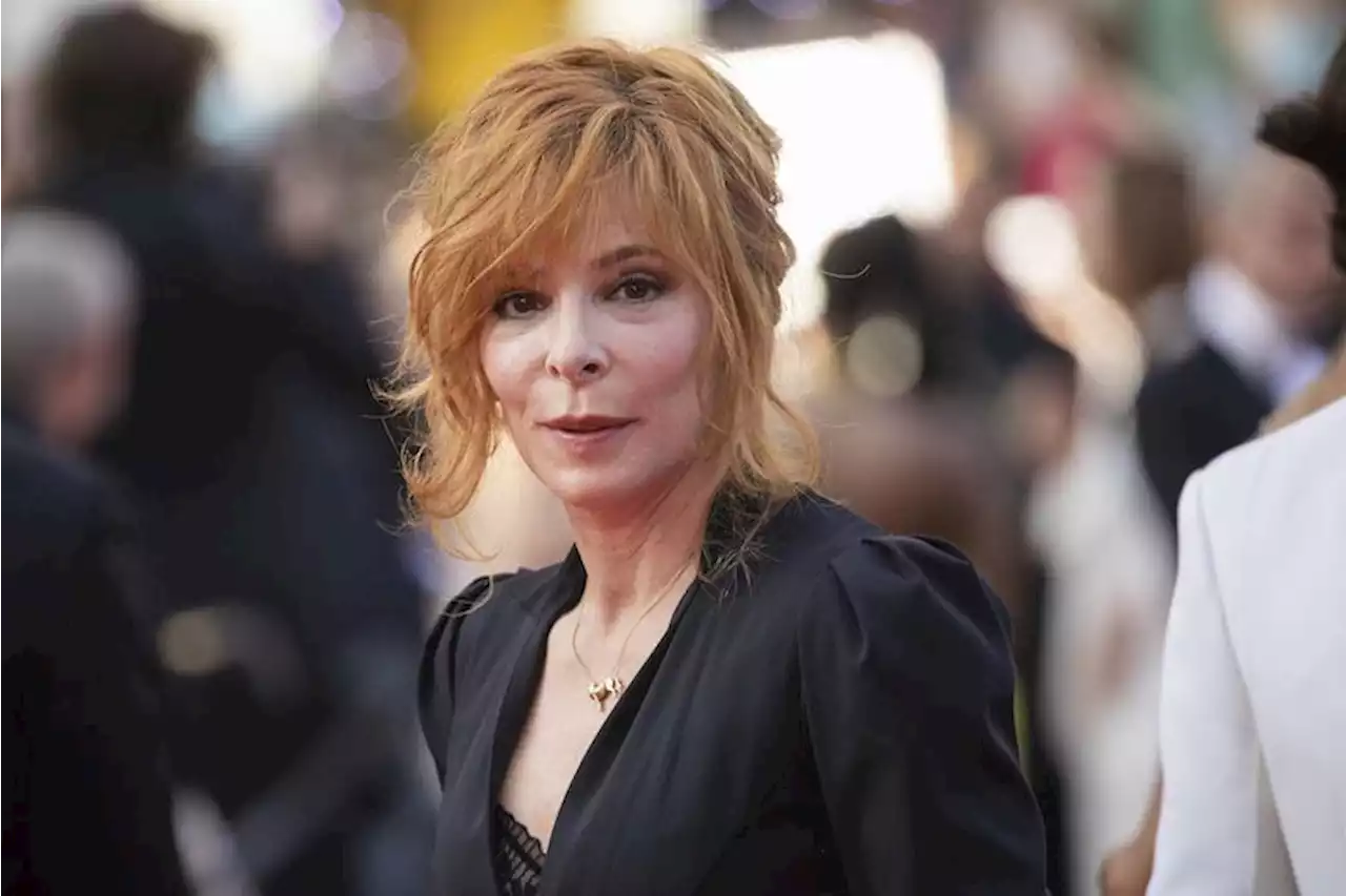 Bête de scène, vie secrète, érudition, travail et spontanéité : les secrets du succès de Mylène Farmer