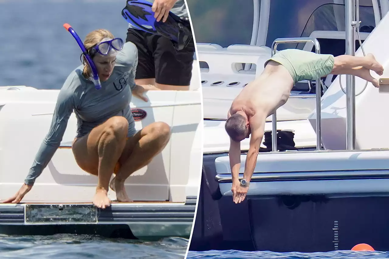 Jerry Seinfeld perfectly swan dives off yacht, wife Jessica snorkels on vacation in St. Tropez