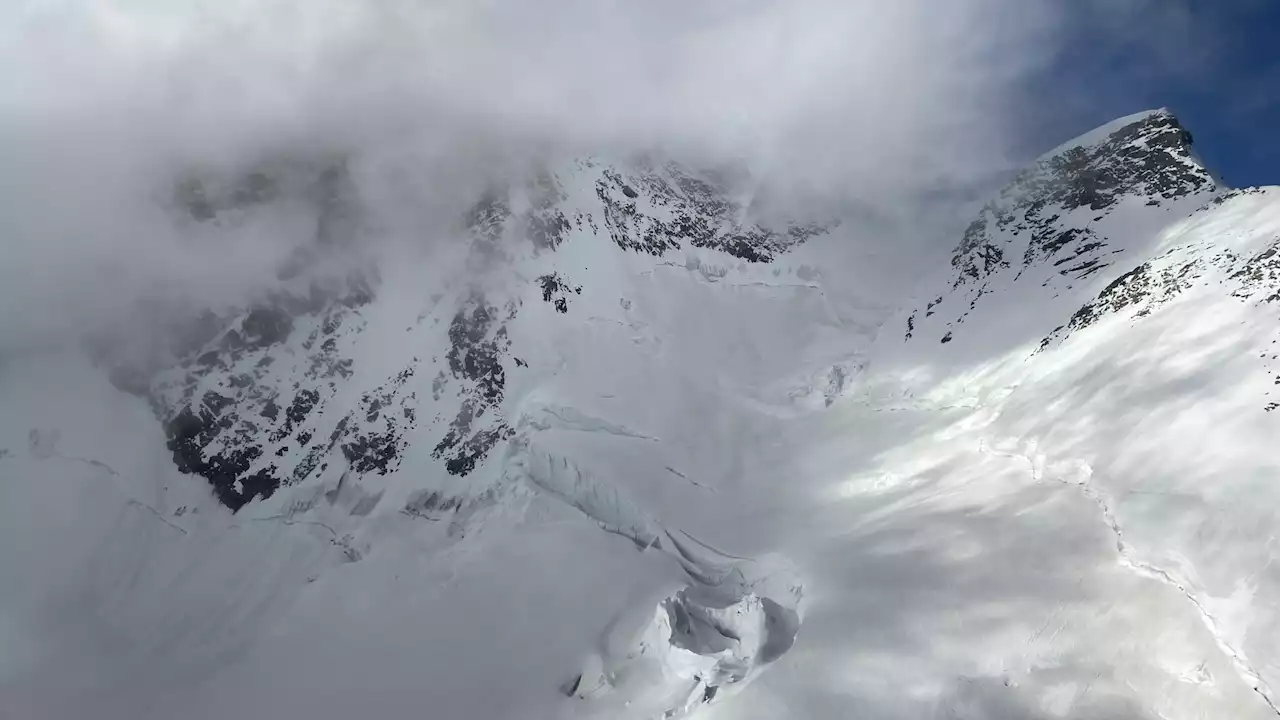 Zermatt VS: Bergsteiger (†) stürzt 200 Meter in die Tiefe und stirbt