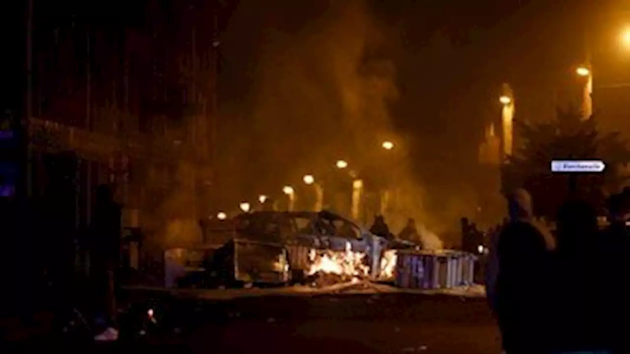 França tem terceira noite de protestos após morte de jovem de 17 anos em abordagem policial