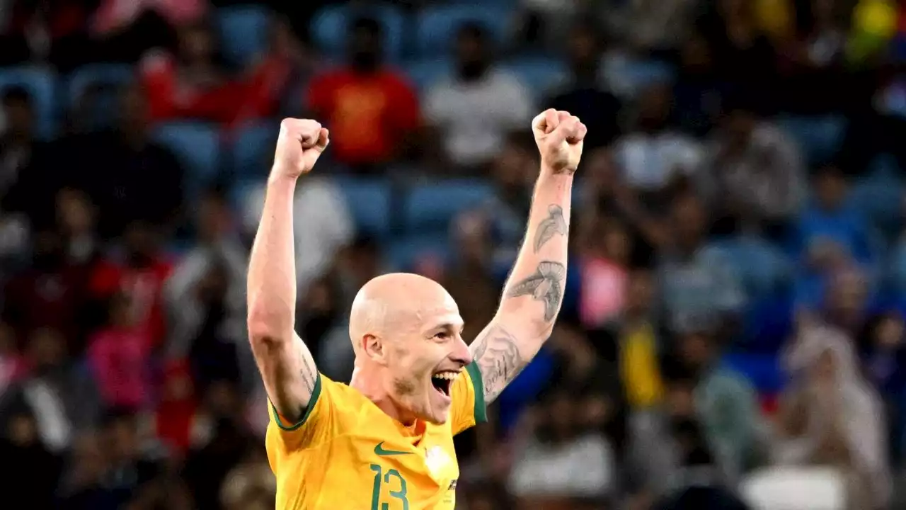 Socceroos star Aaron Mooy retires from football