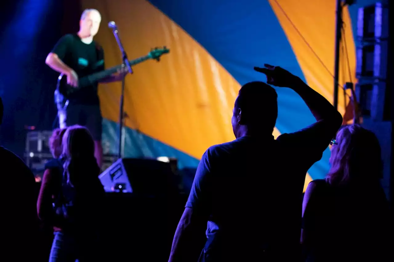 Buskers, new carnival rides highlight 100th Rotaryfest