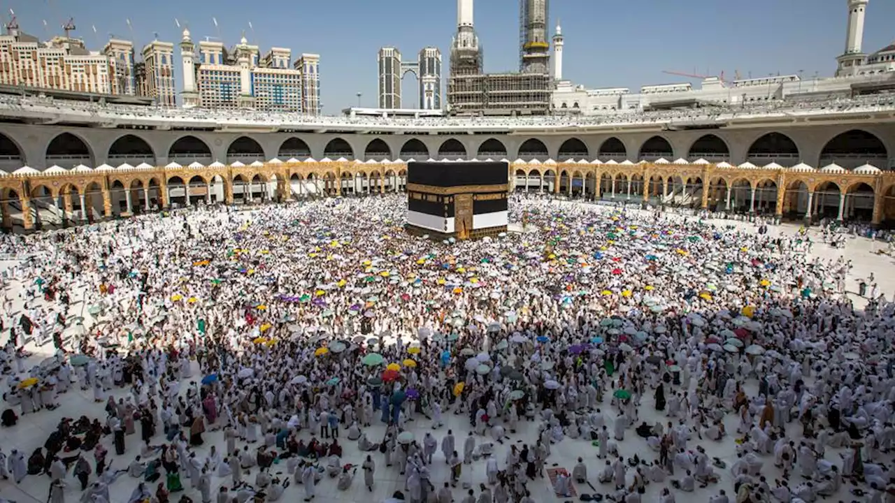 Farewell 'tawaf': Worshippers depart Saudi Arabia as Hajj pilgrimage ends