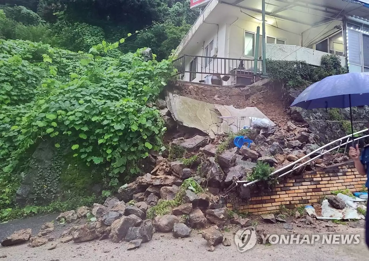 광주·전남 밤사이 최고 93.5㎜ 호우…비 피해 크지 않아(종합) | 연합뉴스