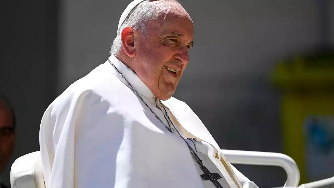 El Papa Francisco aclara por primera vez que las apariciones de la Virgen María 'no siempre son reales'