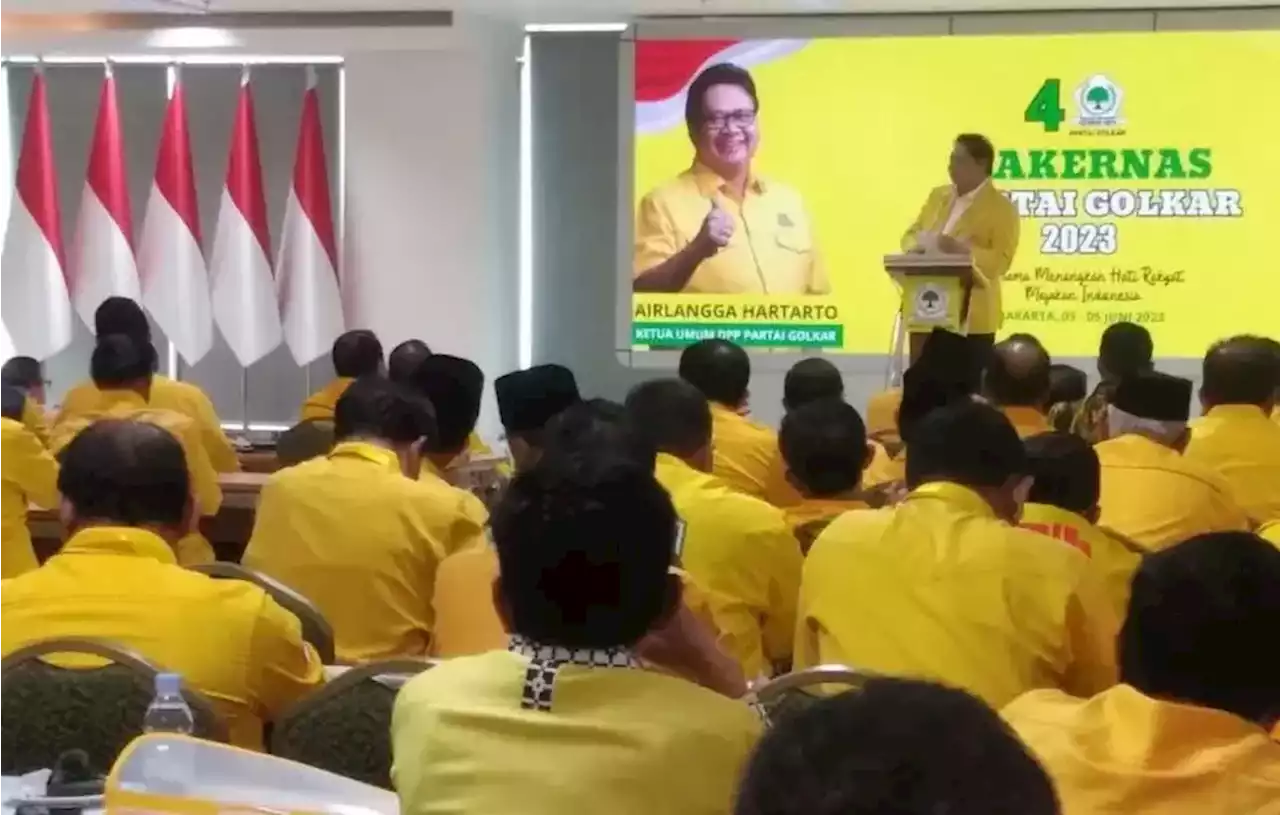 Airlangga Tegaskan Ridwan Kamil Gabung ke Golkar Tanpa Mahar