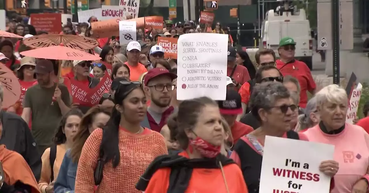 Hundreds march across Brooklyn Bridge in a call to end gun violence