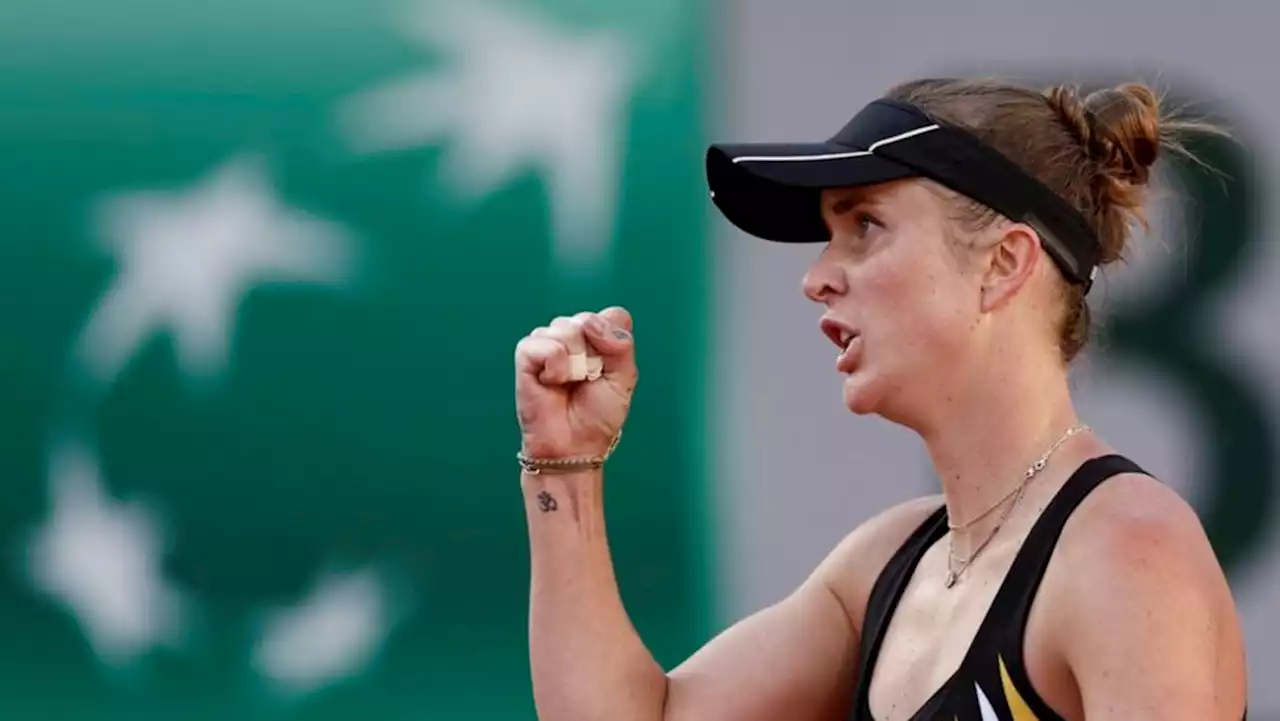 Svitolina returns to French Open quarter-finals by downing Kasatkina