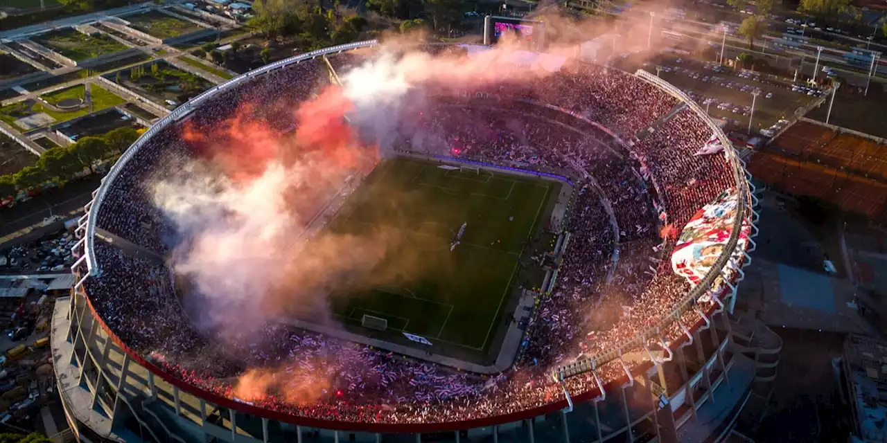 Argentina, partita del River Plate sospesa per la morte di un tifoso