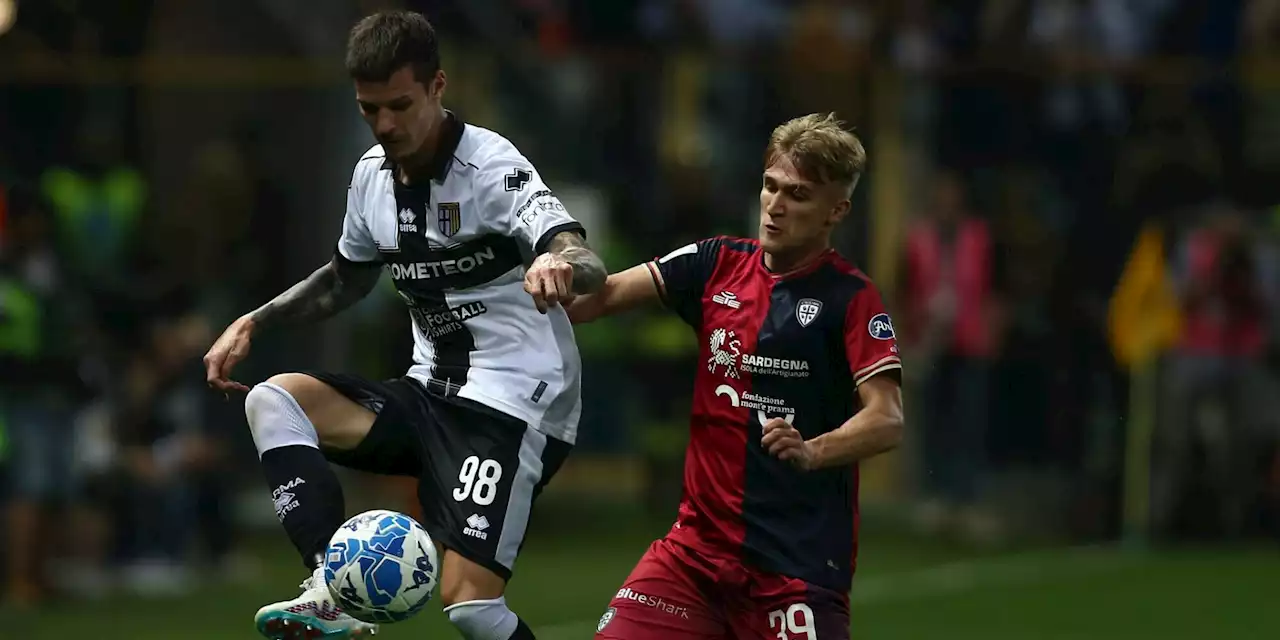 Serie B, il Cagliari vola in finale con il Bari: Parma eliminato