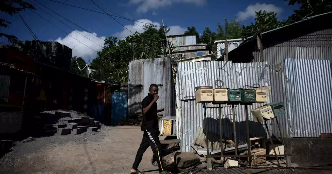 Vu du Royaume-Uni. Le désespoir des migrants expulsés de Mayotte