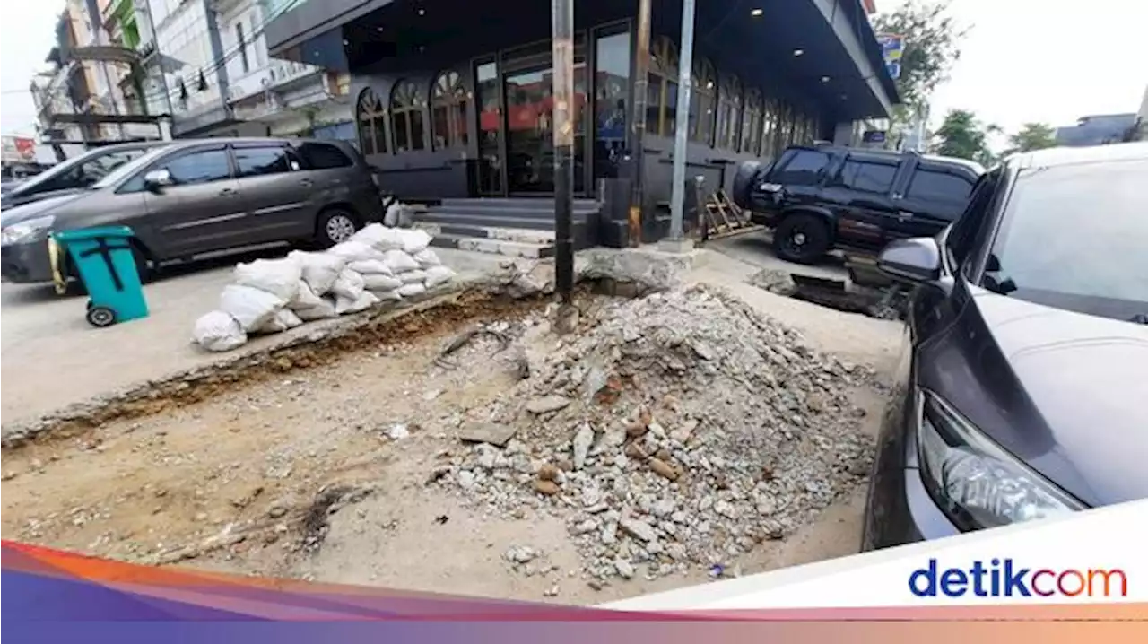 Kabar Mengagetkan Ada Pihak Tunda Bongkar Ruko di Pluit Makan Jalan