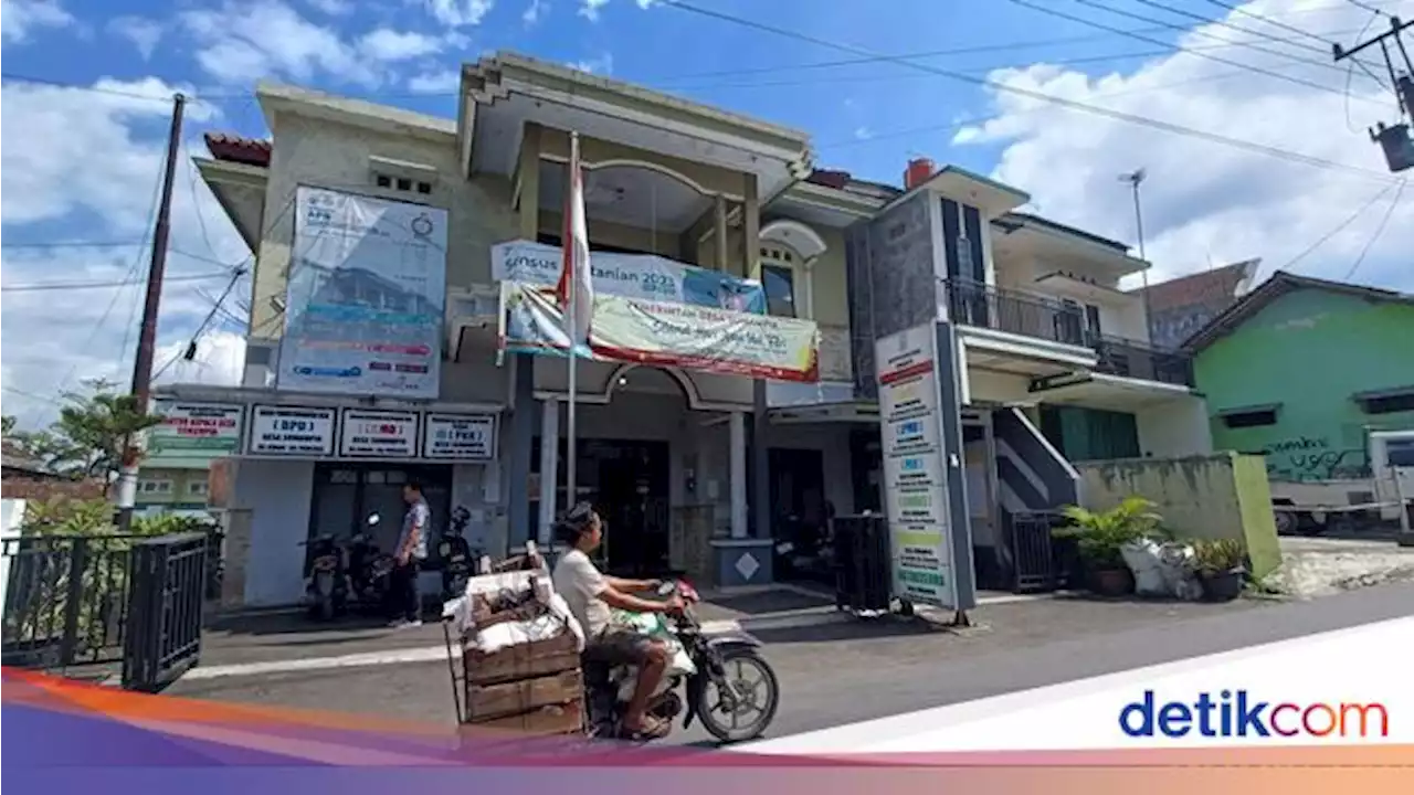 Menelusuri 'Kampung Janda Musiman' Purbalingga