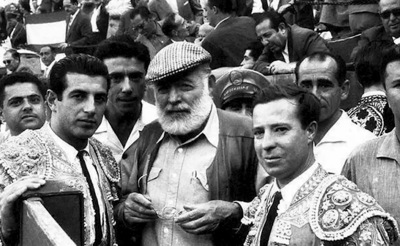 Hace un siglo desembarcó Ernest Hemingway en España